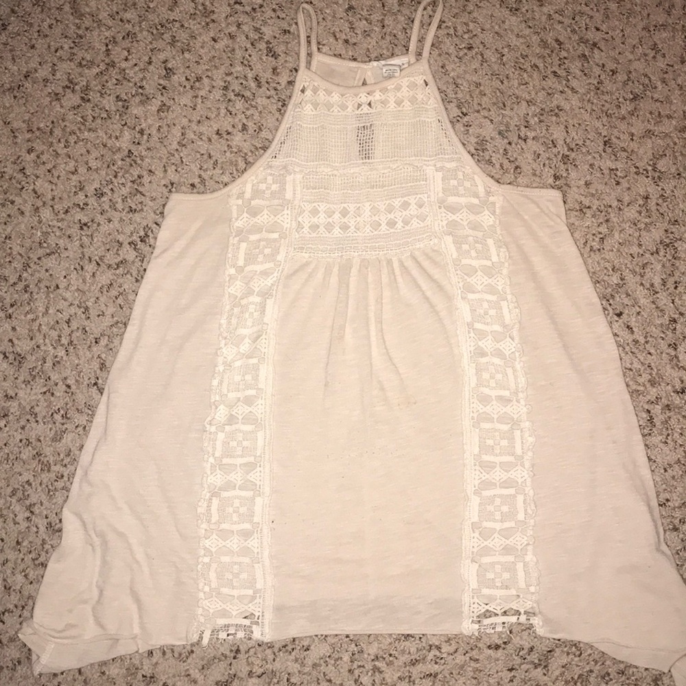 Beige tank with lace details